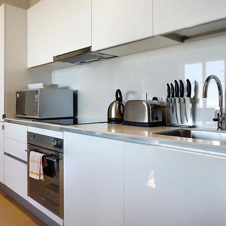 Triangle Luxury Suites By Totalstay Kapstaden Exteriör bild