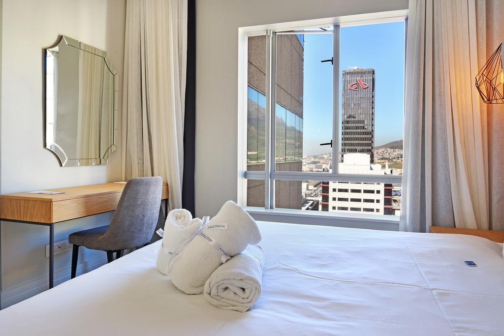 Triangle Luxury Suites By Totalstay Kapstaden Exteriör bild