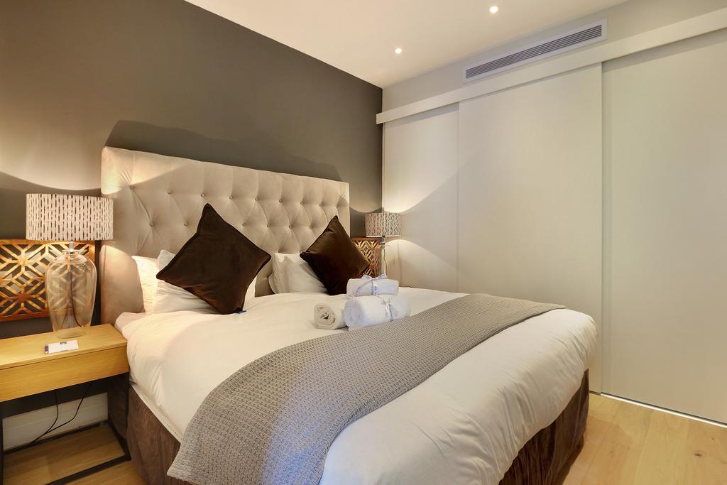 Triangle Luxury Suites By Totalstay Kapstaden Exteriör bild