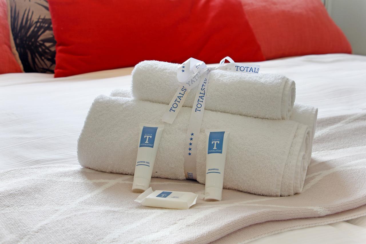 Triangle Luxury Suites By Totalstay Kapstaden Exteriör bild