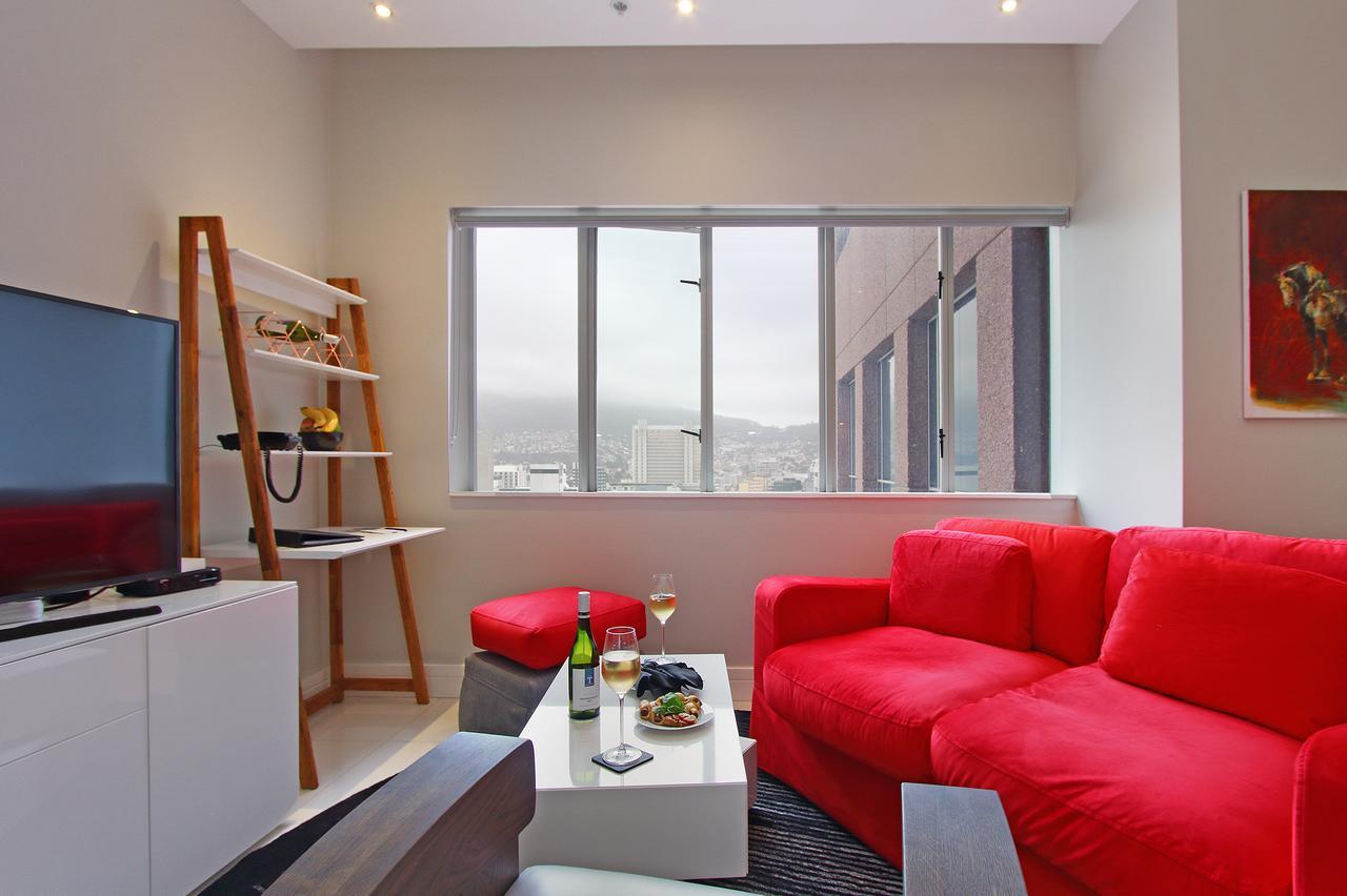 Triangle Luxury Suites By Totalstay Kapstaden Exteriör bild