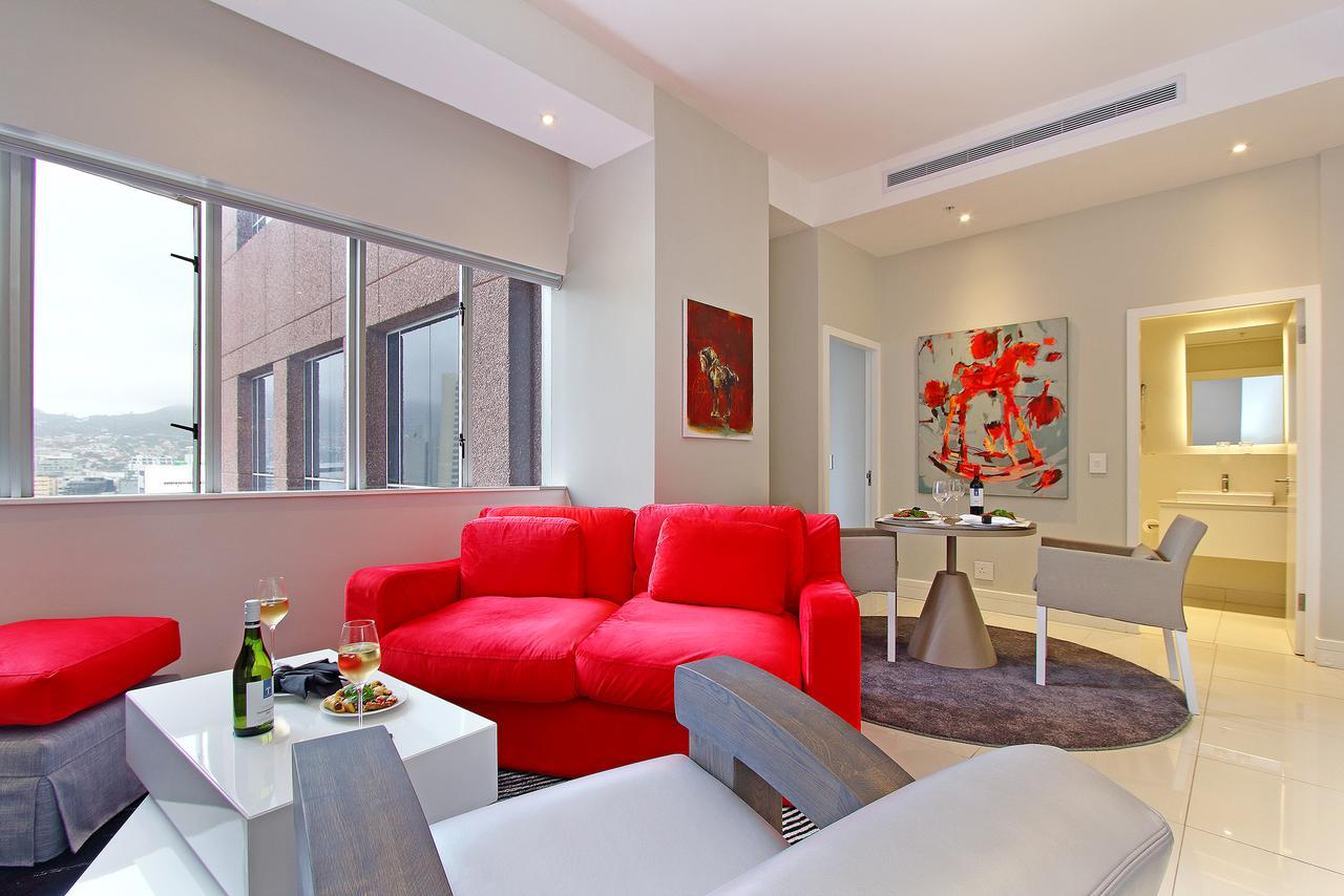 Triangle Luxury Suites By Totalstay Kapstaden Exteriör bild