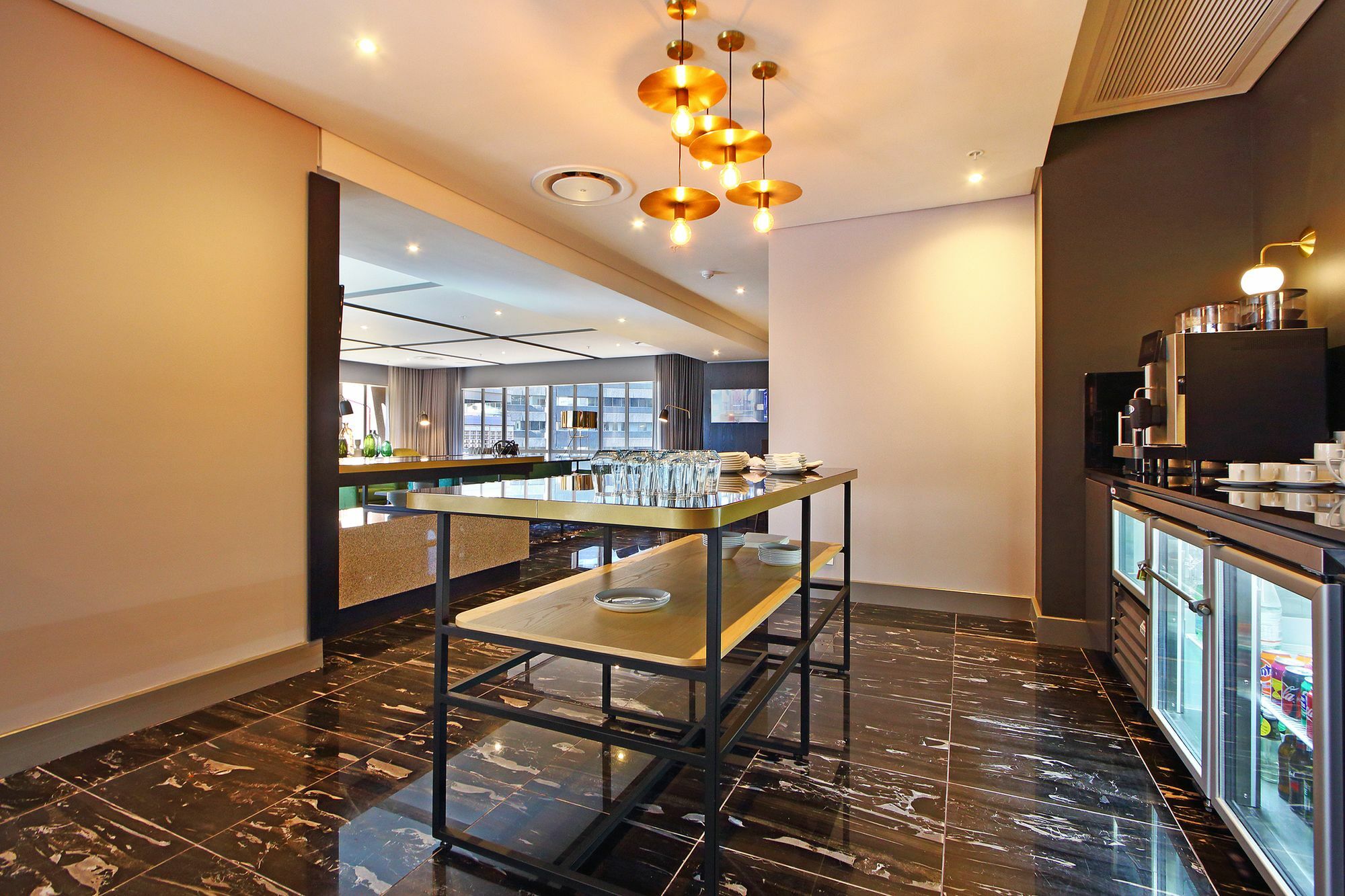 Triangle Luxury Suites By Totalstay Kapstaden Exteriör bild