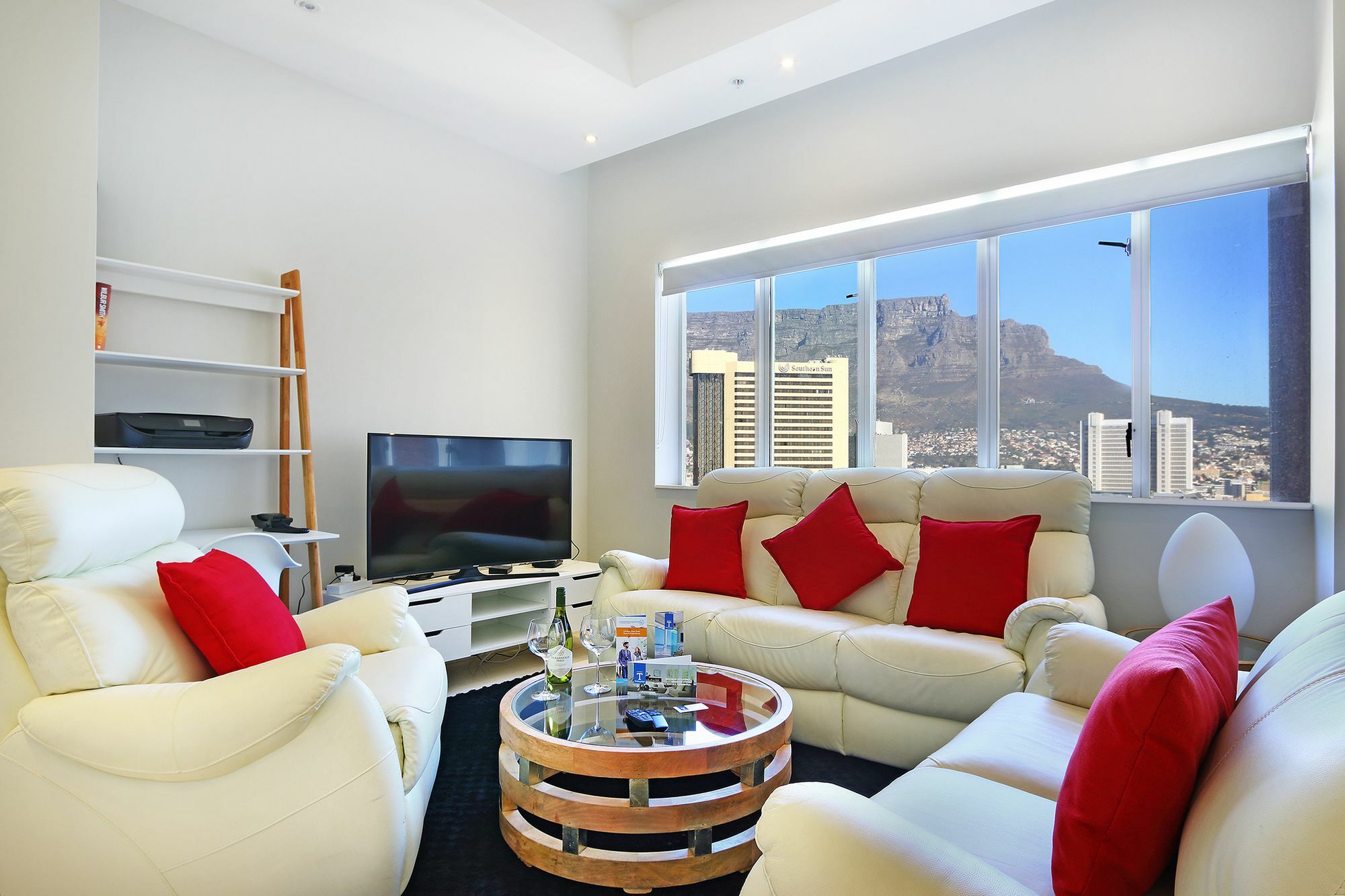 Triangle Luxury Suites By Totalstay Kapstaden Exteriör bild