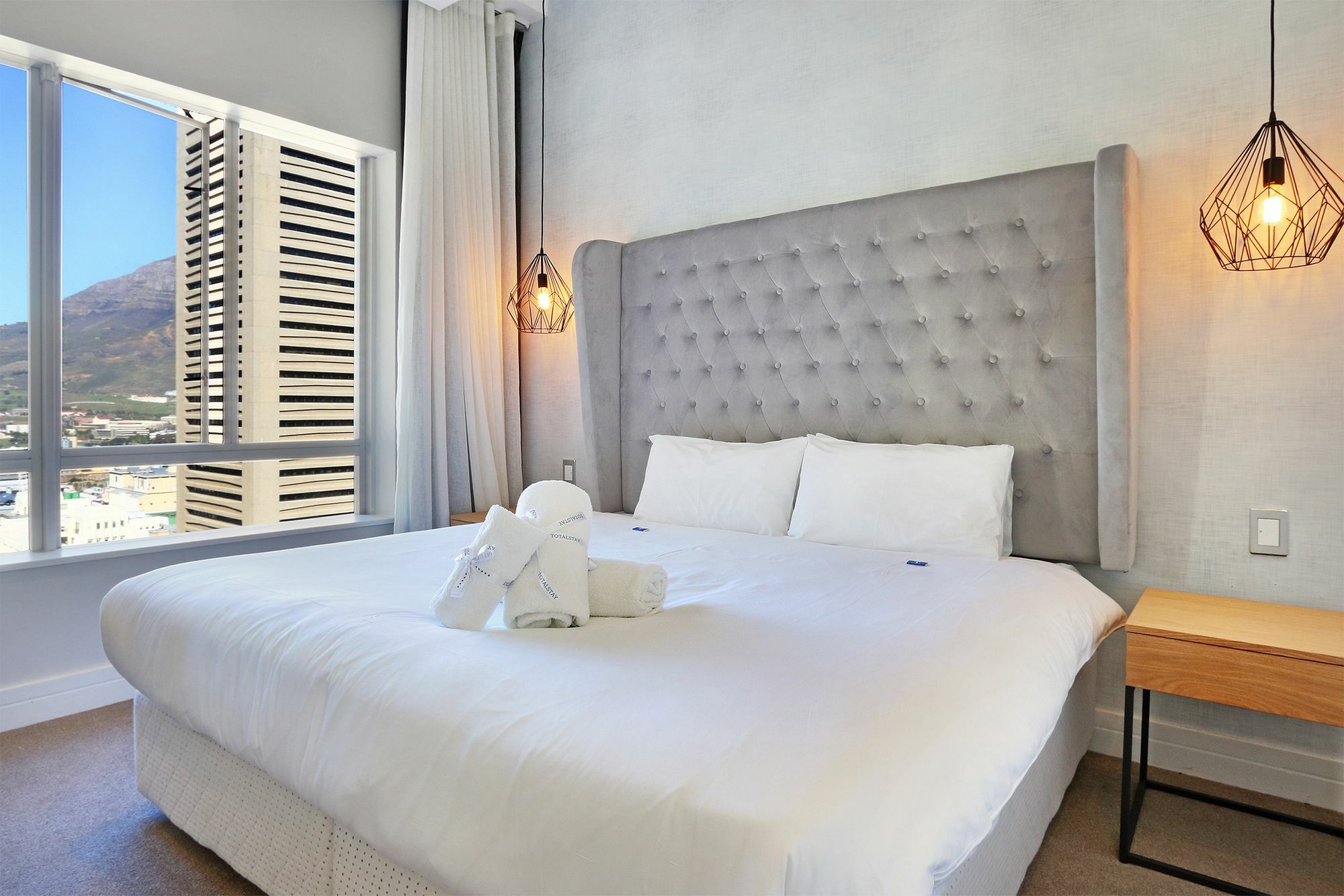 Triangle Luxury Suites By Totalstay Kapstaden Exteriör bild
